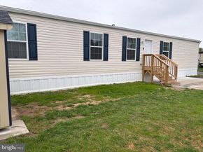 9917 Lindley Drive, Morrisville PA 19067