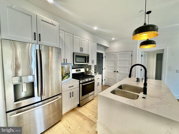 1232 N Front Street 2D, Philadelphia PA 19122