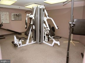 1600 N Oak Street 1221, Arlington VA 22209