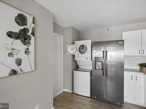 1600 N Oak Street 1221, Arlington VA 22209