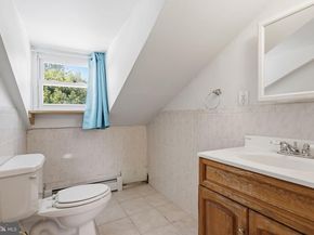 7702 Cheltenham Avenue, Wyndmoor PA 19038