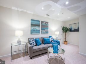 122 Sanborn Place, Alexandria VA 22305