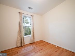 122 Sanborn Place, Alexandria VA 22305