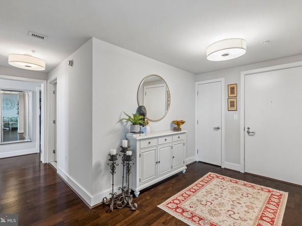 717 S Chris Columbus Boulevard 1411, Philadelphia PA 19147