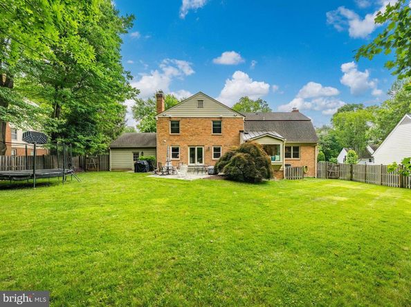 8308 River Falls Drive, Potomac MD 20854