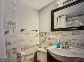 2135 Walnut Street 901, Philadelphia PA 19103