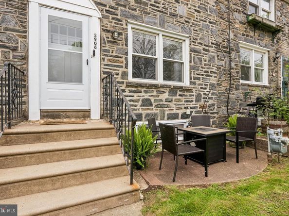 3906 Dennison Avenue, Drexel Hill PA 19026