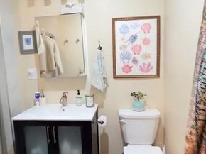 142 N 2nd Street 1B, Philadelphia PA 19106