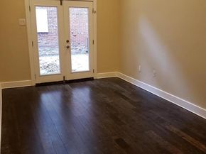 142 N 2nd Street 1B, Philadelphia PA 19106