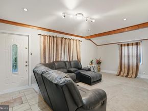 322 Tulpehocken Avenue, Elkins Park PA 19027