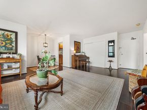 4401 Cherry Hill Road 59, Arlington VA 22207