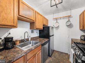 4401 Cherry Hill Road 59, Arlington VA 22207