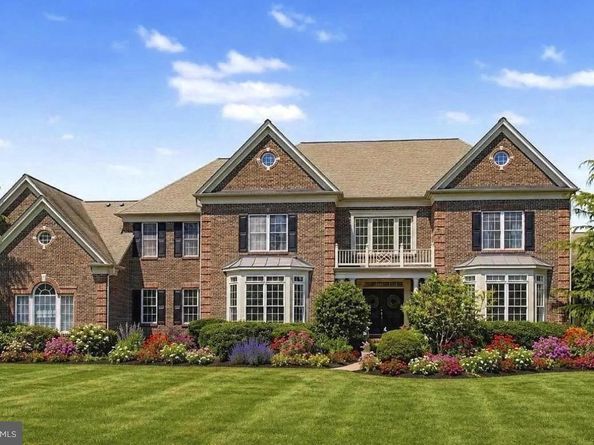 104 Meadowview Drive, Doylestown PA 18902