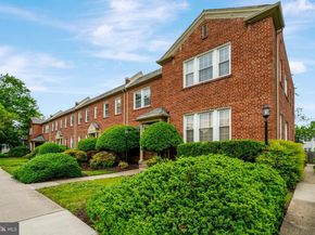 5 Russell Road A, Alexandria VA 22301