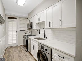 5 Russell Road A, Alexandria VA 22301
