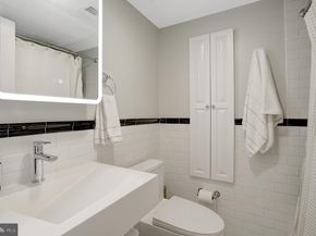 5 Russell Road A, Alexandria VA 22301