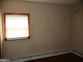 684 Austin Drive, Fairless Hills PA 19030