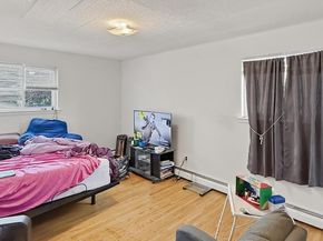 562 Larkspur Street, Philadelphia PA 19116