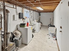 562 Larkspur Street, Philadelphia PA 19116
