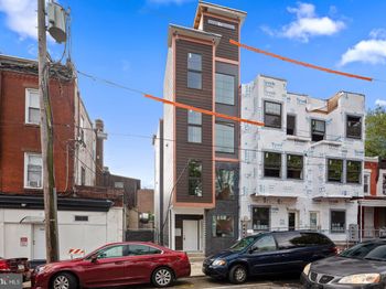 46 S 44TH Street