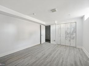 1939 W Diamond Street, Philadelphia PA 19121