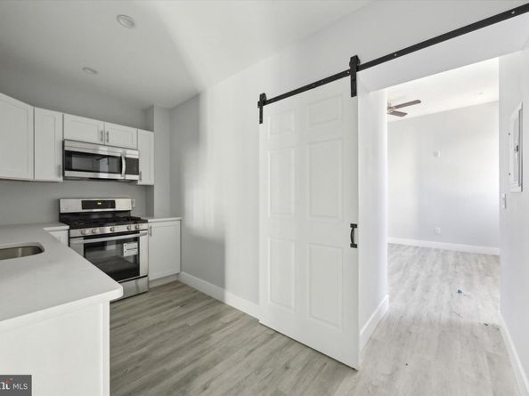 1939 W Diamond Street, Philadelphia PA 19121