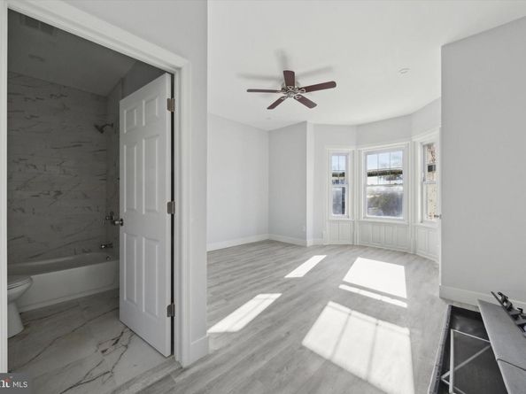 1939 W Diamond Street, Philadelphia PA 19121