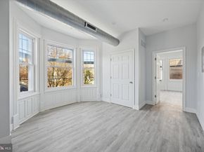 1939 W Diamond Street, Philadelphia PA 19121