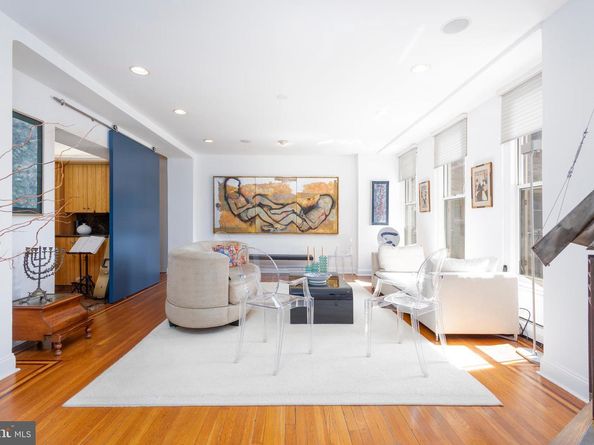 1901 Walnut Street 15B, Philadelphia PA 19103