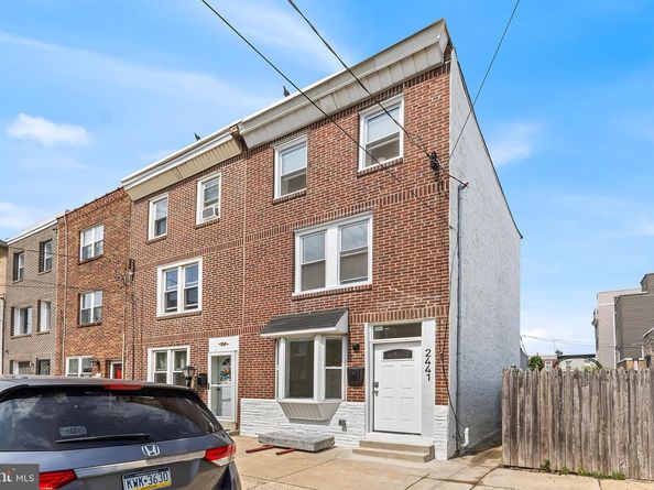 2441 E Firth Street, Philadelphia PA 19125