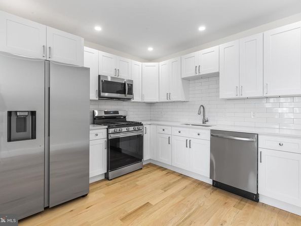 2441 E Firth Street, Philadelphia PA 19125