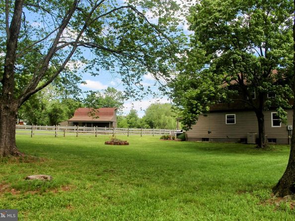 1221 Creek Road, Furlong PA 18925