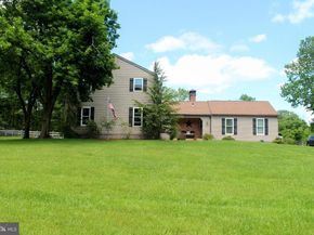 1221 Creek Road, Furlong PA 18925