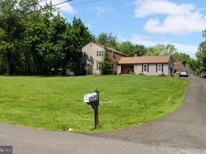 1221 Creek Road, Furlong PA 18925