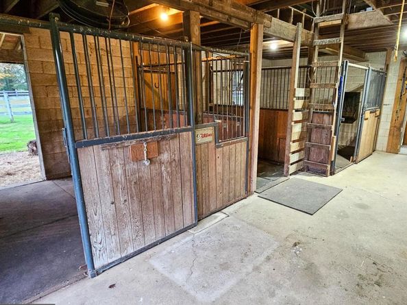 1221 Creek Road, Furlong PA 18925