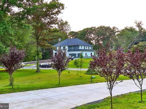 7313 Byrneley Lane, Annandale VA 22003