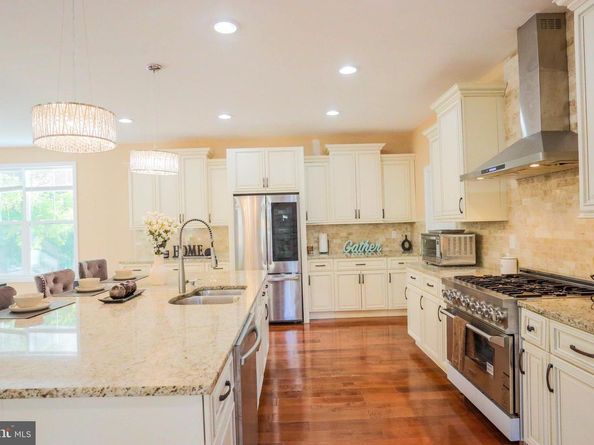 7313 Byrneley Lane, Annandale VA 22003