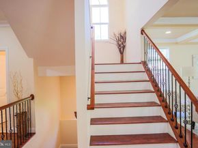 7313 Byrneley Lane, Annandale VA 22003