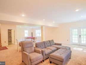 7313 Byrneley Lane, Annandale VA 22003