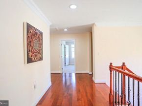 7313 Byrneley Lane, Annandale VA 22003