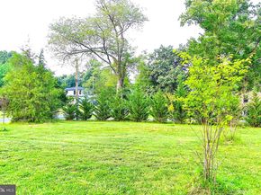 7313 Byrneley Lane, Annandale VA 22003