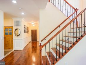 7313 Byrneley Lane, Annandale VA 22003