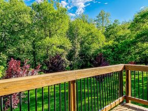 7313 Byrneley Lane, Annandale VA 22003