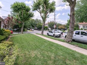 1052 Allengrove Street, Philadelphia PA 19124