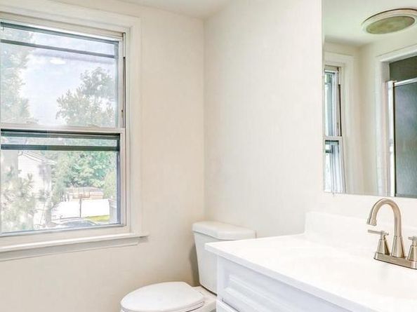 225 Lynbrooke Road, Springfield PA 19064