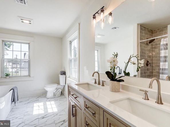 225 Lynbrooke Road, Springfield PA 19064