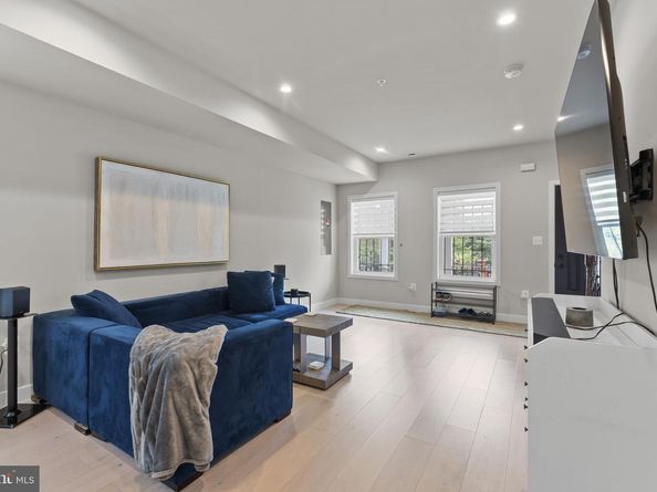 4008 9TH Street SE, Washington DC 20032