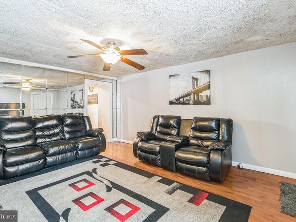 108 Roxborough Avenue, Philadelphia PA 19127
