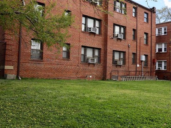 5204 3rd Street NW 3, Washington DC 20011