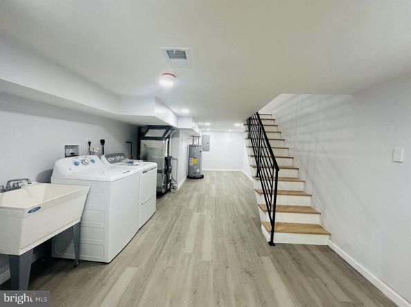 631 Cross Street, Philadelphia PA 19147